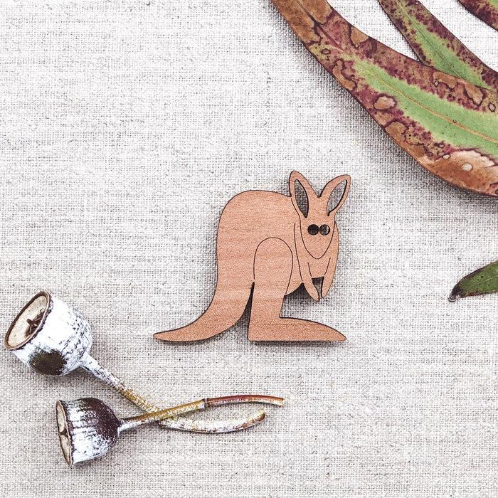 Buttonworks - Timber Magnet - Tiny Kangroo