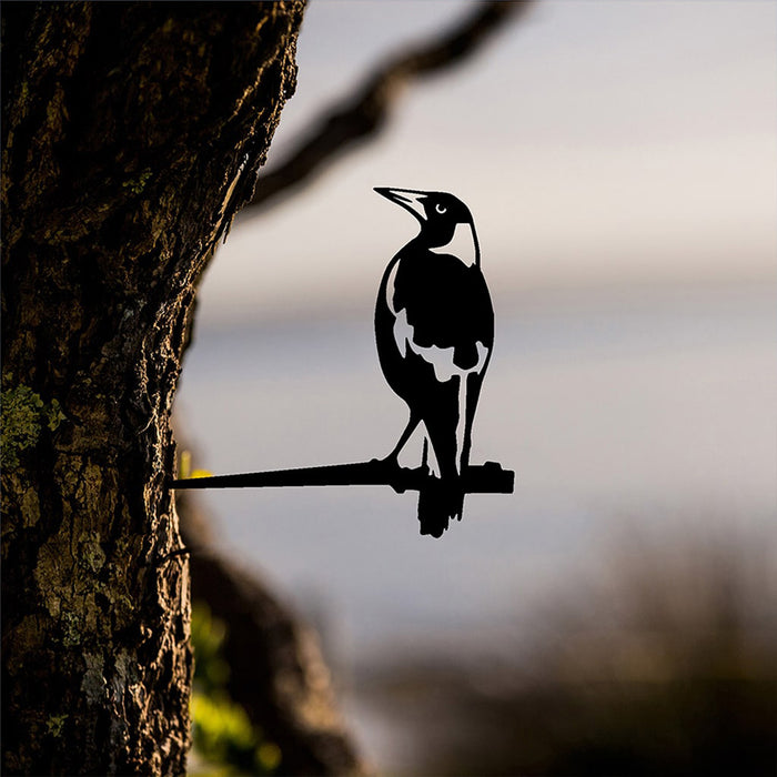 Metalbird - Garden Art - Magpie