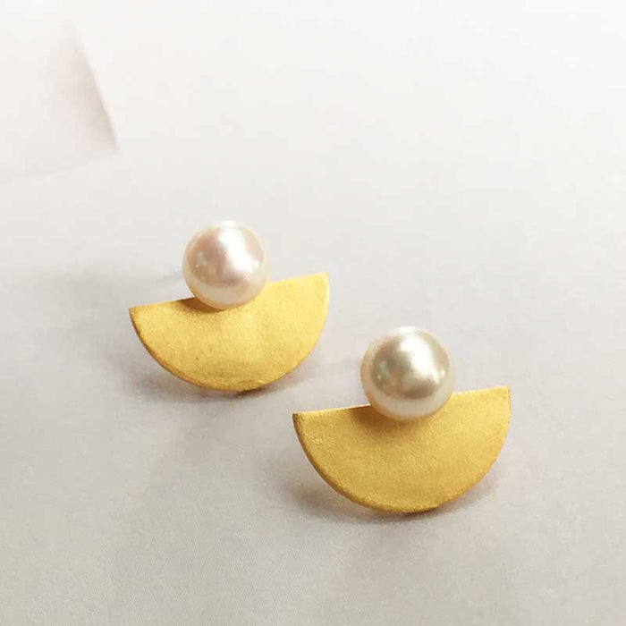 YiSu Design - Stud Earrings - Fan Out