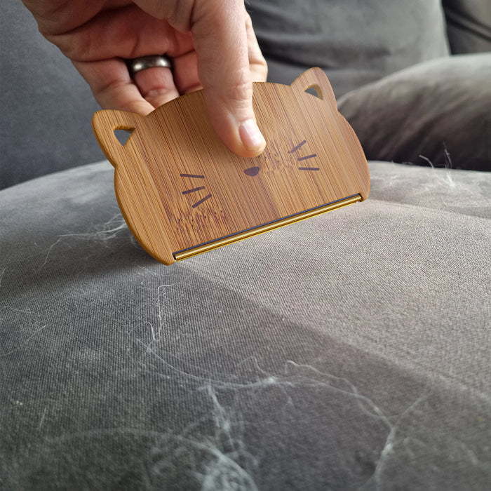 Pikkii - Pet Hair Remover - Cat Shaped