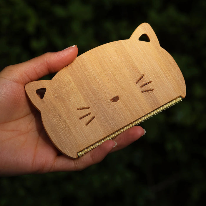Pikkii - Pet Hair Remover - Cat Shaped