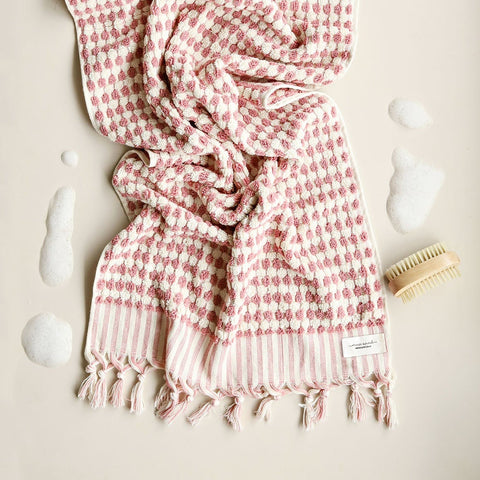 Miss April - Turkish Pom Pom Hand Towel - Pink Clay