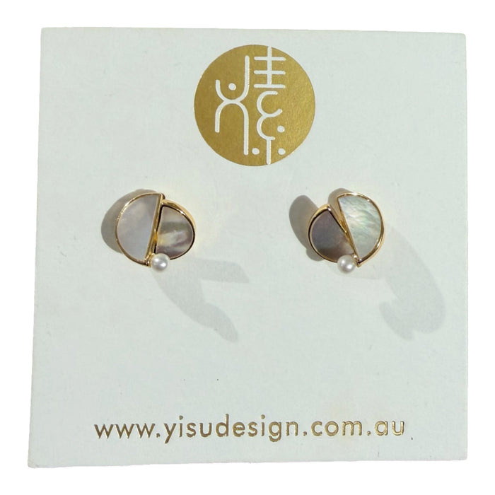 YiSu Design - Stud Earrings - Moonlight Pearl