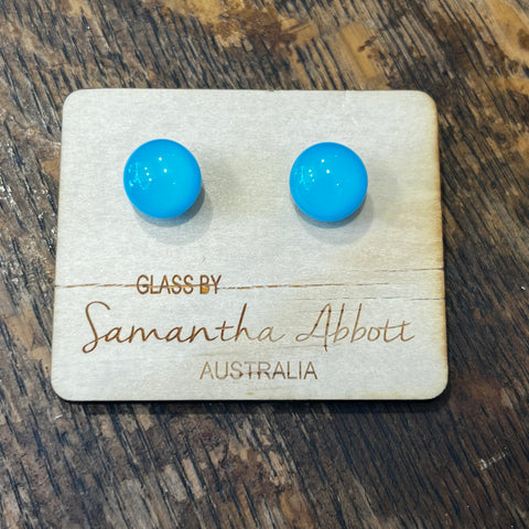 Samantha Abbott - Glass Stud Earrings - Sky Blue