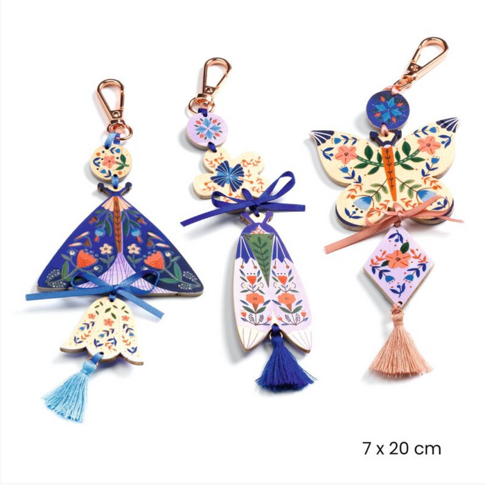 Djeco - Do It Yourself Craft Kit - Do It Yourself Butterflies Bag Charms