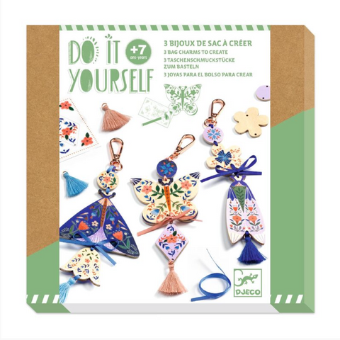 Djeco - Do It Yourself Craft Kit - Do It Yourself Butterflies Bag Charms