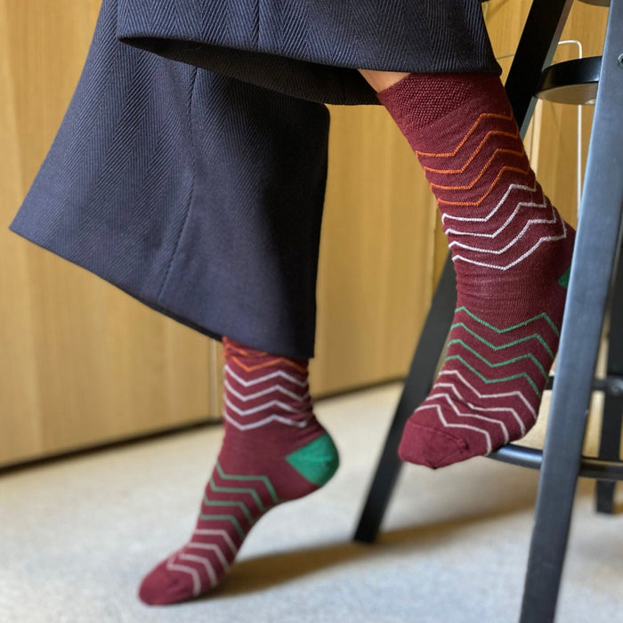 Tightology - Waves - Merino Socks - Burgundy