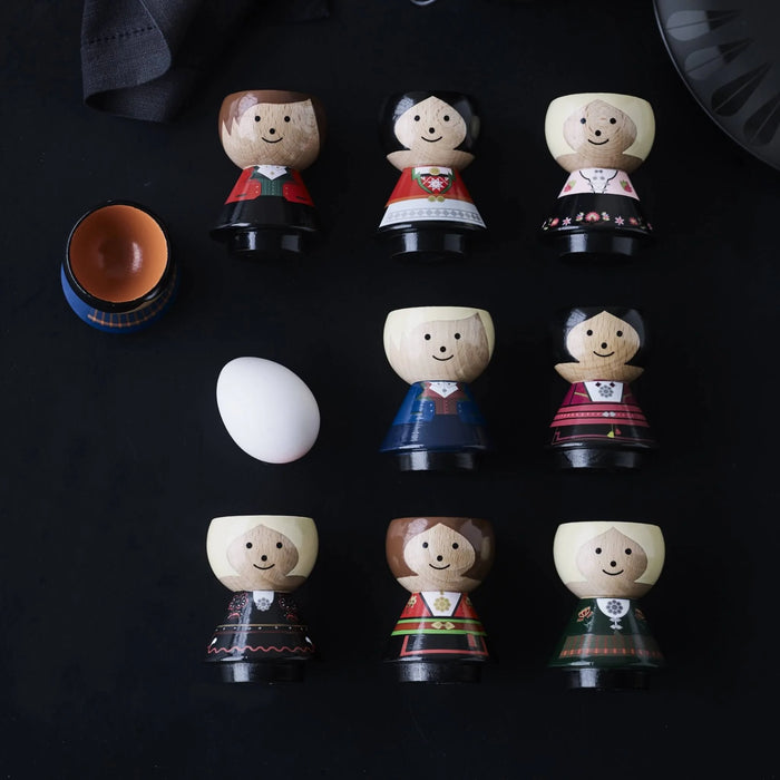 Lucie Kaas - Bordfolk Egg Cup - Bunad -Telemark Beltestakk