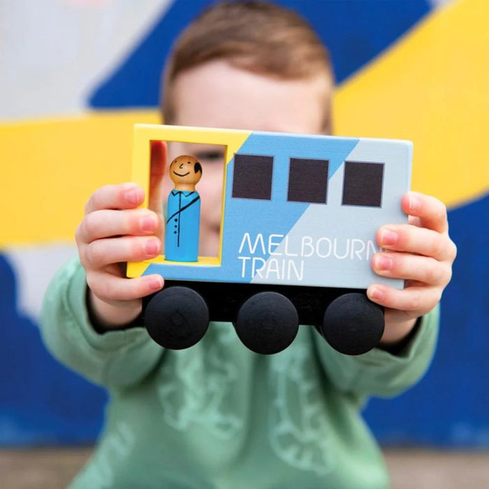 Make Me Iconic - Mid Sized Train