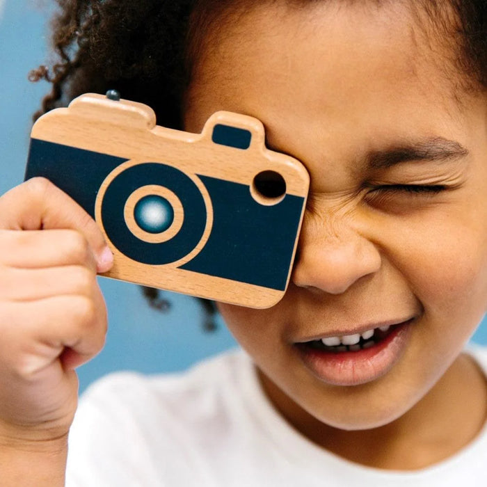 Make Me Iconic - Wooden - Loose Chance Camera