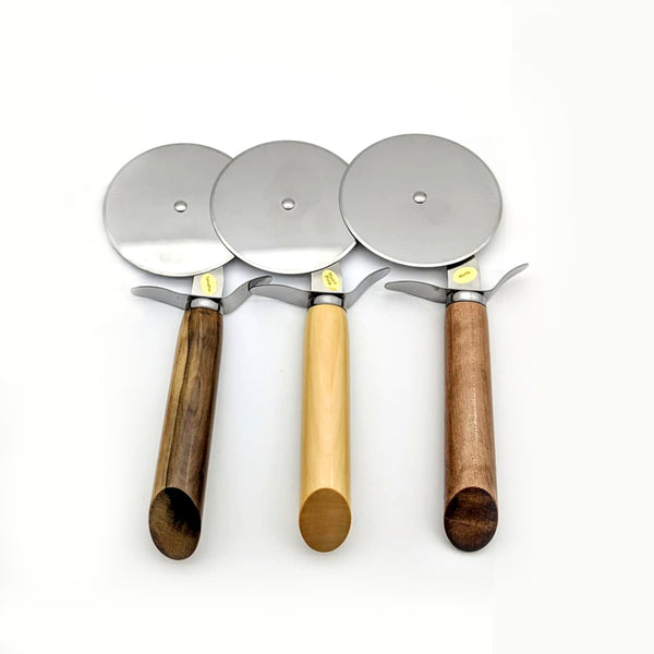 Tassie Timber Things - Pizza Cutter with Timber Handle
