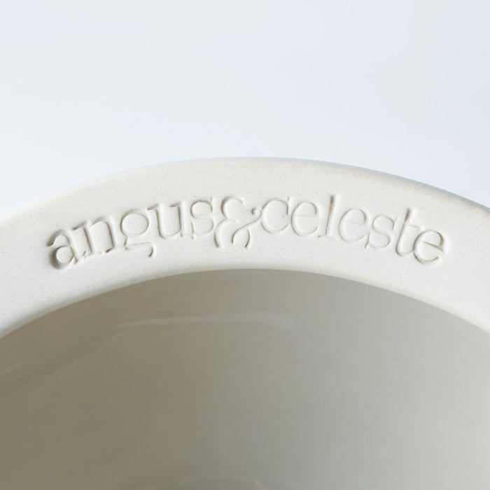 Angus & Celeste - Hanging Garden - Plain White