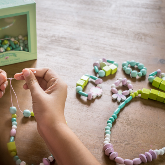 Djeco - Wooden Beads Set - Leaves & Flowers